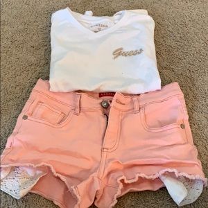 Little girls 2 piece Guess set size 12
